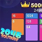 Fargerike rektangler med tall, en krone ved siden av tallet 500000, og teksten 2048 Solitaire i hjørnet