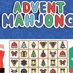 To julenisser med matchende fliser med julemotiver på blå bakgrunn