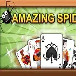 Kortspill-oppsett med tekst Amazing Spider og to tegneseriespindler, med et utvalg av spillkort inkludert ess og knekter
