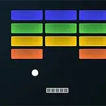 Fargerike rektangler i blått, grønt, gult og oransje med en liten hvit ball og et lite rektangel nederst på sort bakgrunn, med Atari-logoen i hjørnet