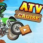 En person kjører en grønn ATV i lufta med ordet ATV Cruise i fargerik tekst ved siden av