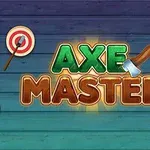 Teksten Axe Master med en illustrasjon av en øks og to blinkskiver på en bakgrunn av trefargede planker