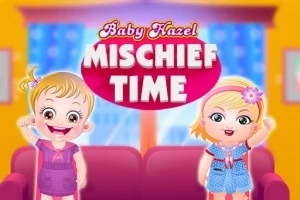 To små barn kledd i fargerike klær står foran en sofa med en stor, rosa logo som sier Mischief Time i bakgrunnen
