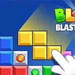 Fargerike blokker med en hånd som peker på dem, og teksten BLOCK BLASTY SAGA på en blå bakgrunn