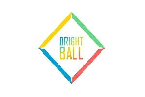 Fargerikt diamantformet symbol med teksten Bright Ball i midten