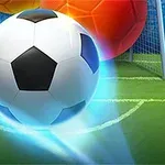 En fotball i bevegelse foran et mål med andre fargede baller i bakgrunnen