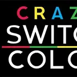 Tekstlogo med ordene CRAZY SWITCH COLOR i ulike farger mot en svart bakgrunn