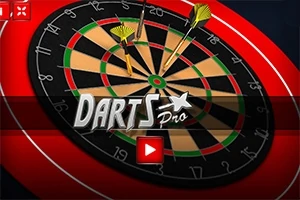 En dartskive med tre piler midt i, omringet av en rød kant, med teksten Darts Pro og en spillknapp i forgrunnen
