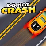 En oransje bil kjører på en vei med dobbelt gul midtlinje, med teksten DO NOT CRASH øverst i bildet