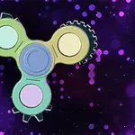 En fargerik spinner med tre armer mot en lilla bakgrunn med lysende prikker