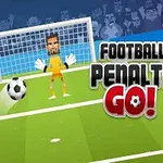 Person i fotballdrakt tar straffespark mot keeper foran et mål, med publikum i bakgrunnen