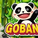 En tegnet panda som vinker med teksten GOBANG foran en bakgrunn av grønne bambusplanter
