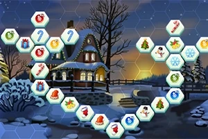 Vinterlig landskap med en koselig hytte i snødekt omgivelser, omgitt av sekskantede brikker med julemotiver