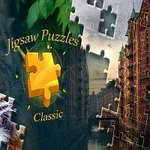 En puslespillcollage med et nærbilde av en tiger og en by langs en kanal, med teksten Jigsaw Puzzles Classic