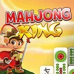 Tegneserieape i rustning ved siden av stablede mahjong-brikker mot en gul bakgrunn med teksten Mahjong King