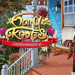 En kvinne i dress med en rose på jakkeslaget står foran en innbydende veranda med blomster, møbler og et blått hus i bakgrunnen