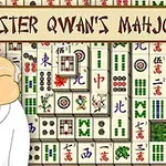 En tegnet figur i hvit drakt står ved siden av flere Mah Jongg-brikker med ulike symboler på en grønn bakgrunn