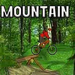 En syklist i rødt utstyr som sykler på en sti i en skog med teksten MOUNTAIN BIKE øverst