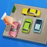 Fire biler i ulike farger parkert på en liten parkeringsplass, med en pekende finger ved den rosa bilen