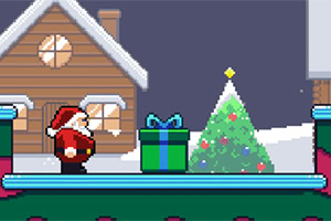 En pixlete julemann står ved siden av en stor gave foran en julepyntet tre og en snødekket hytte
