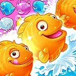 Store, glade, gule fisker hopper ut av vannet med flere fargerike fisker i bakgrunnen