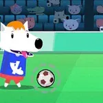 En tegneseriehund med blå skjorte og rød shorts står på en fotballbane med en ball foran seg, omgitt av publikum i bakgrunnen