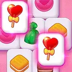 Hjerteformede slikkepinner og andre søtsaker på rosa bakgrunn med Mahjong-brikker