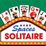 Kortillustrasjon med fire bildekort og et jokerkort bak en lysende logoskilt
