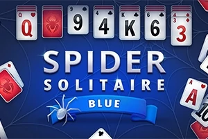 Kort med tall og symboler er arrangert på en blå bakgrunn med teksten SPIDER SOLITAIRE BLUE sammen med en hvit edderkopp og et blått bånd