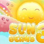 Smilende sol med rosa skyer og regnbuer i bakgrunnen, samt teksten Sun Beams 3 i gule bokstaver