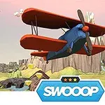 Et blått og rødt propellfly flyr over et landskap med fjell, skyer og elv, med teksten Swooop under