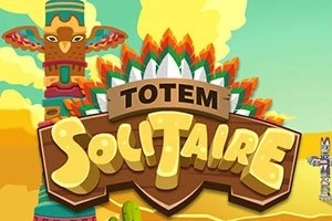 Totem med fargerike fjær og teksten Totem Solitaire mot en lys gul bakgrunn