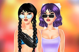 To animerte kvinner med solbriller, en med lange svarte fletter og svart bikini med belteveske og en med kort lilla hår i lys lilla topp, mot en varm, uskarp bakgrunn